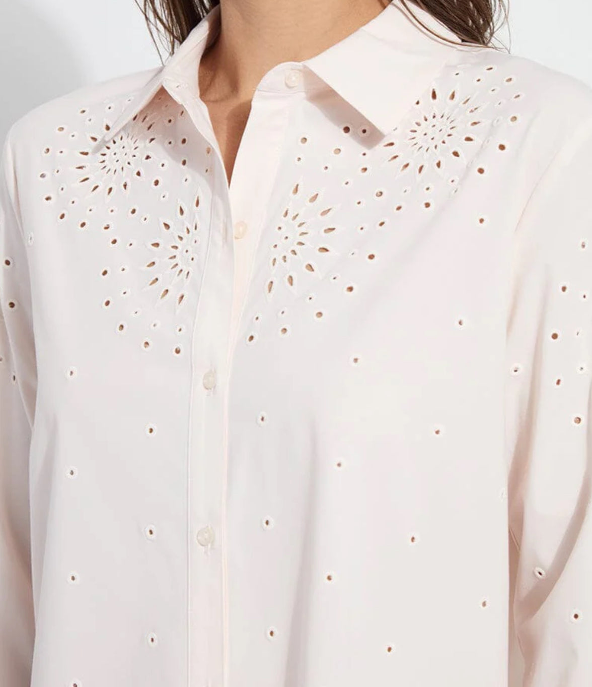 Lysse Zelie Eyelet Blouse Seed pearl