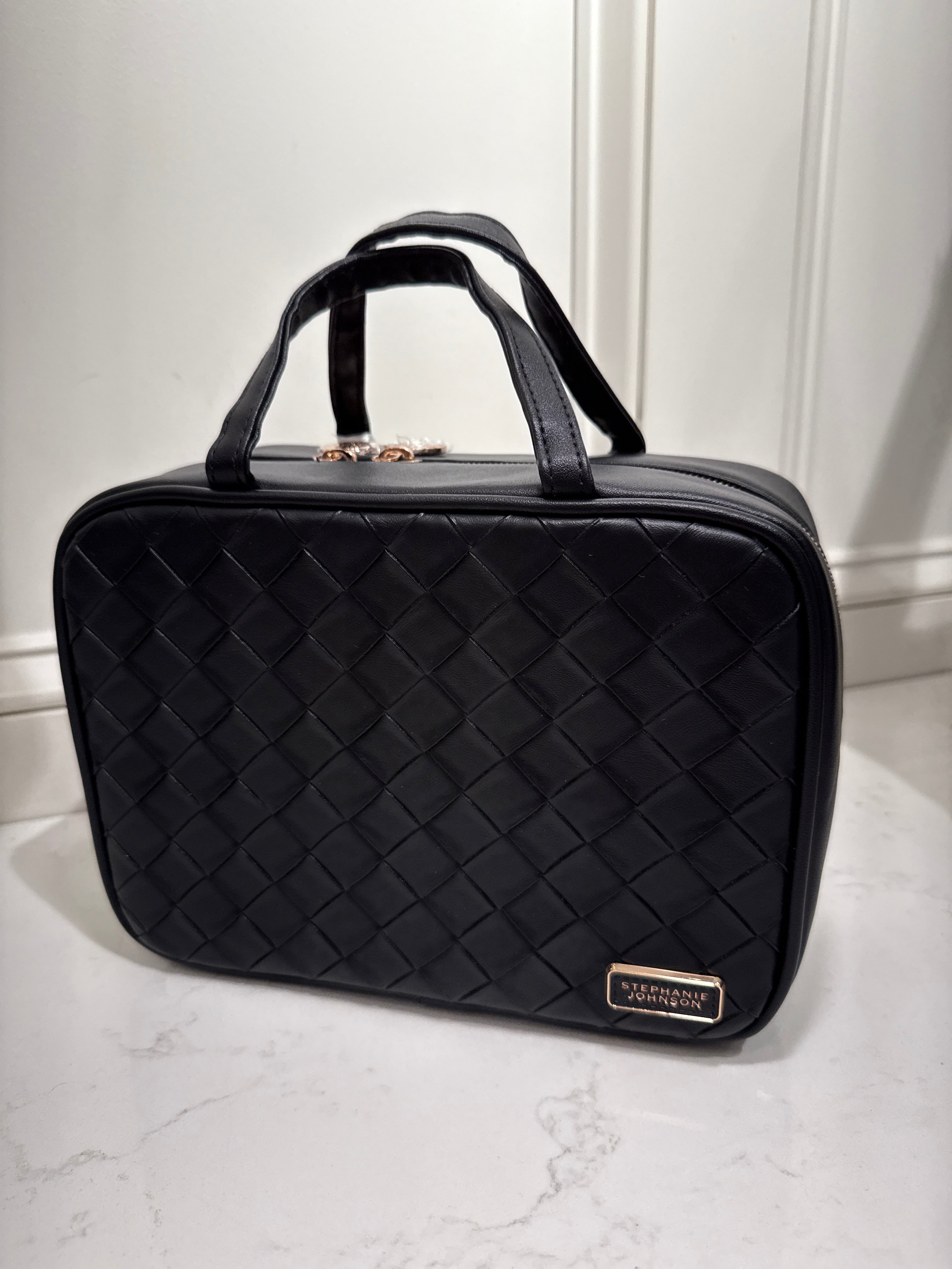 Stephanie Johnson Traveler Case