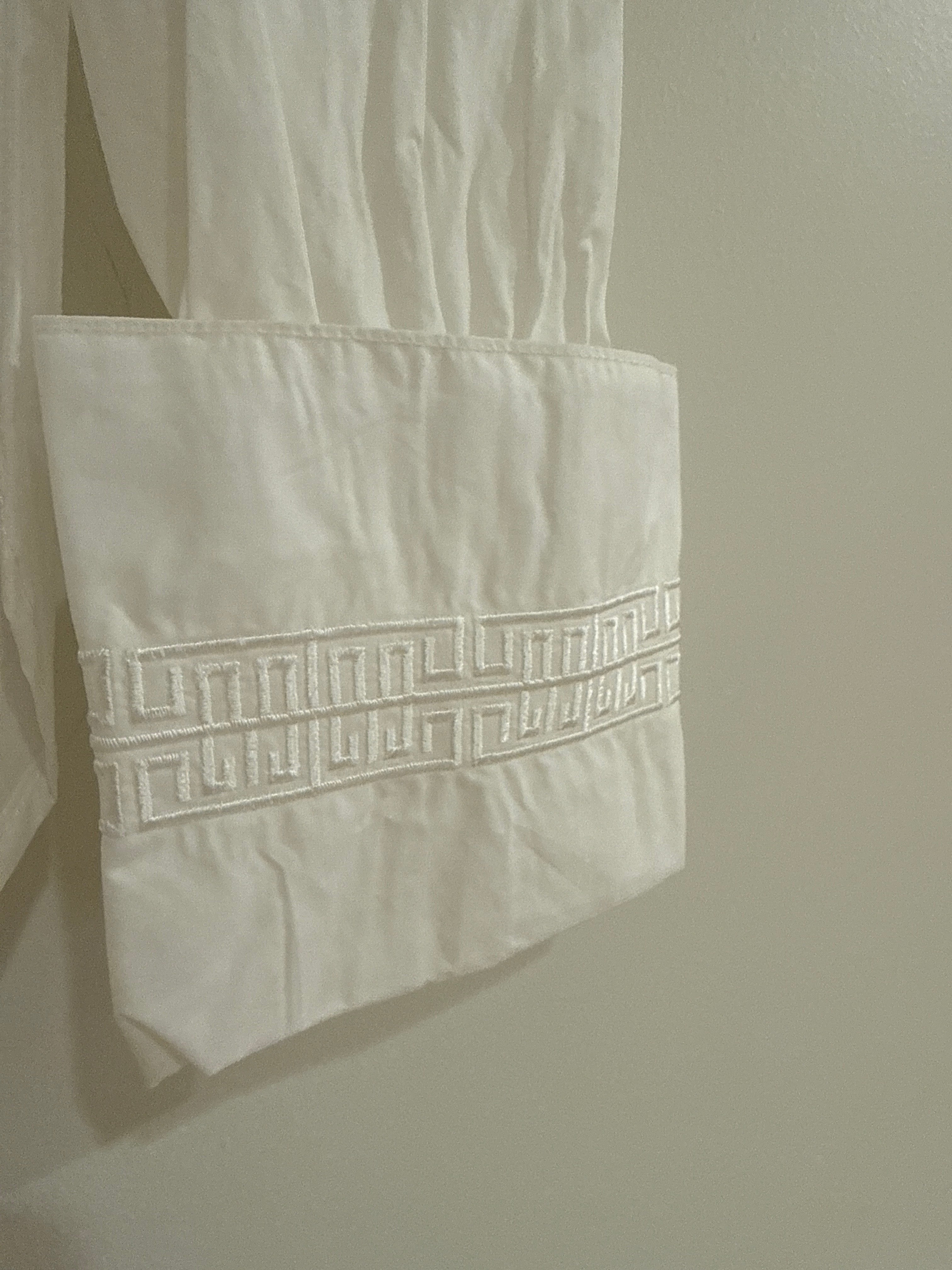 Emily McCarthy Classic Oxford White