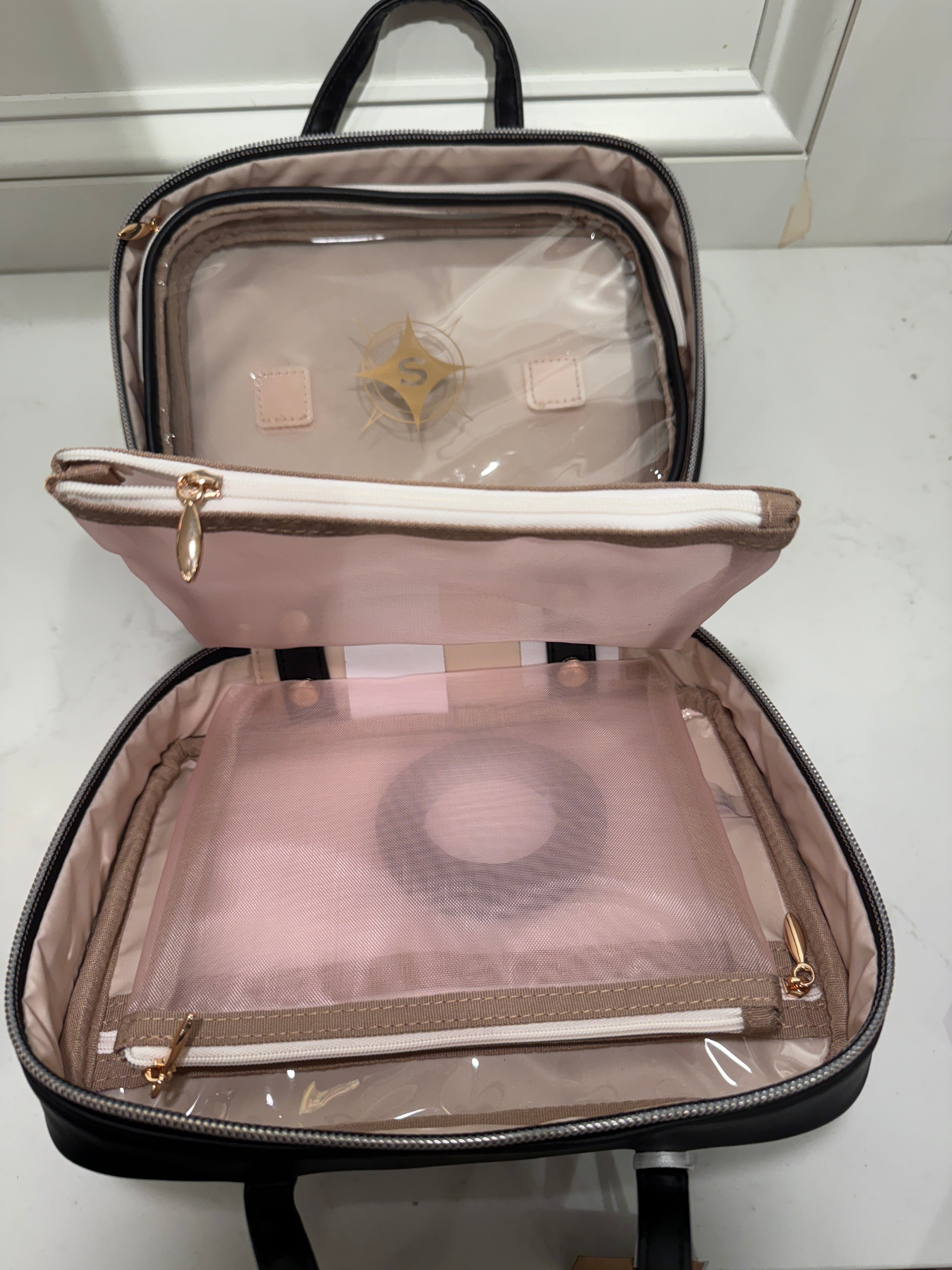 Stephanie Johnson Traveler Case