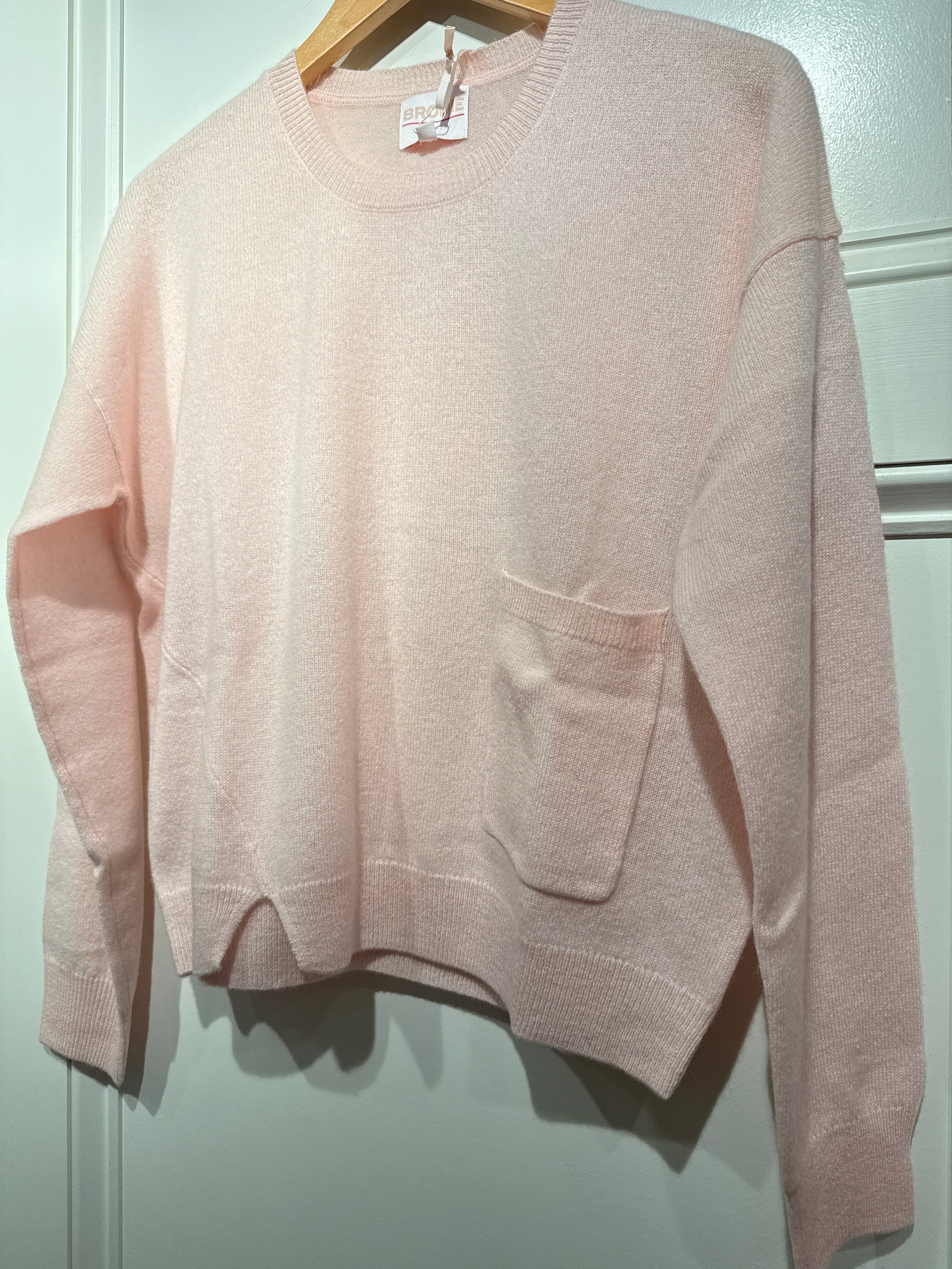 Brodie Pepper Split Hem Sweater Cherry Blossom