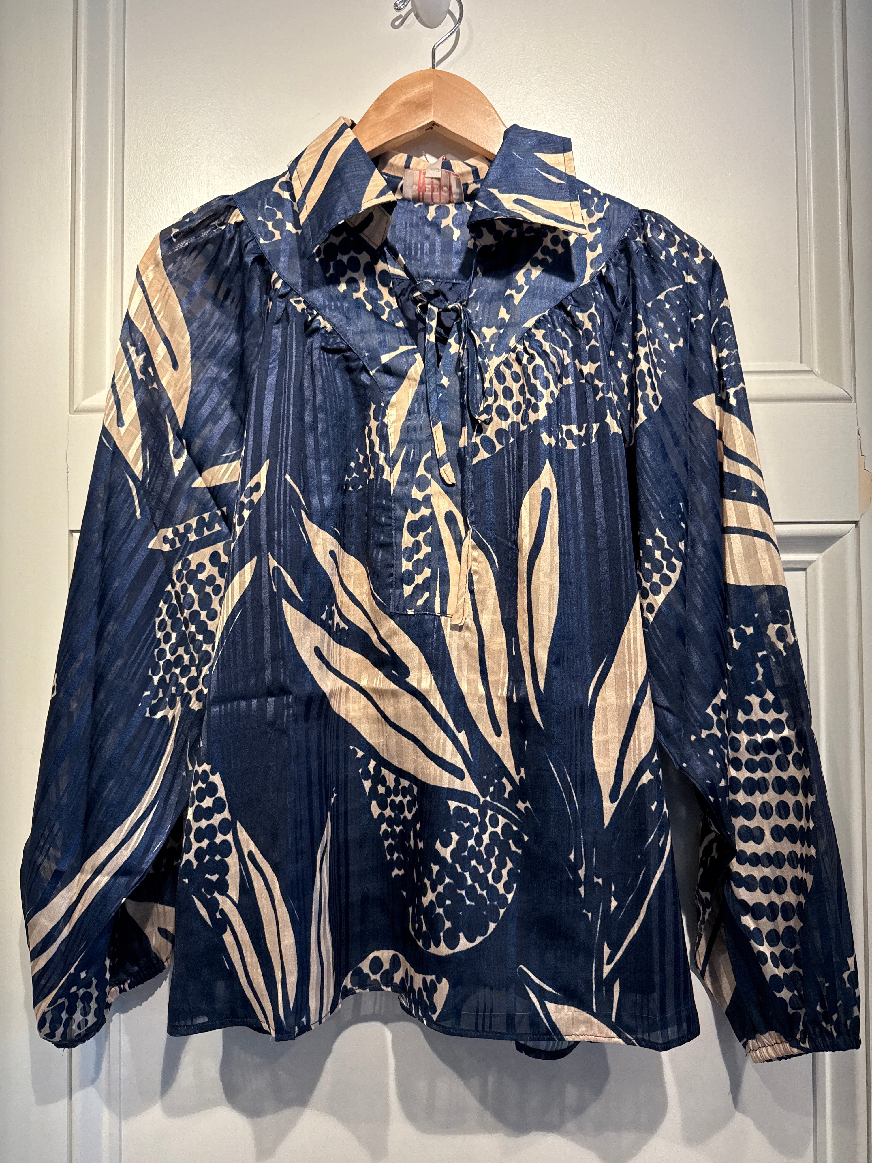CB Popover Top Navy/Cream