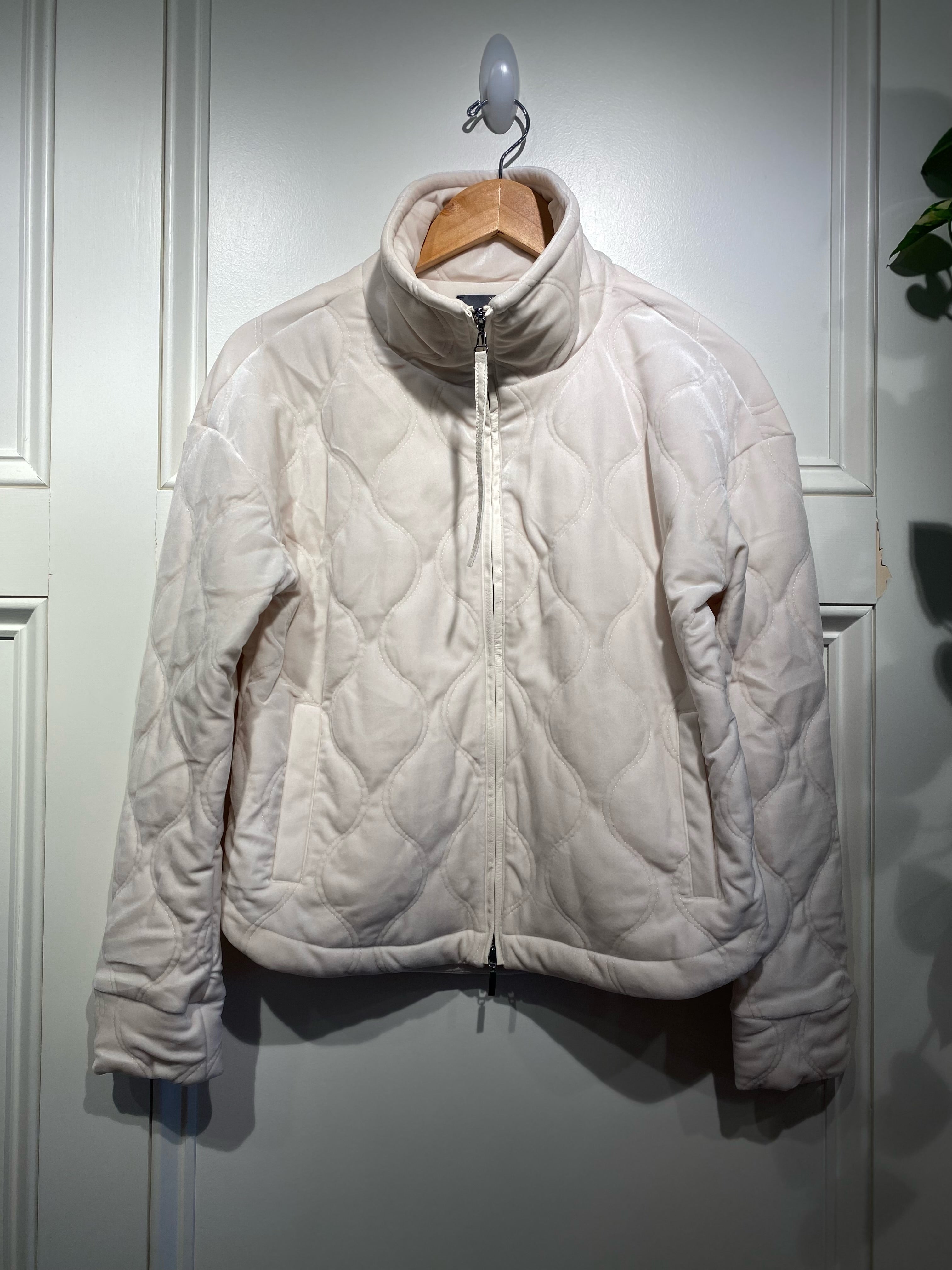 Lysse Quilted Velvet Jacket Chalk